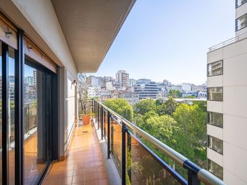 VENTA DEPTO 5 AMB CON COCH 2/DEP. AV. LIBERTADOR