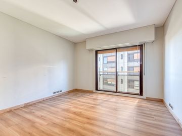 VENTA DEPTO 5 AMB CON COCH 2/DEP. AV. LIBERTADOR