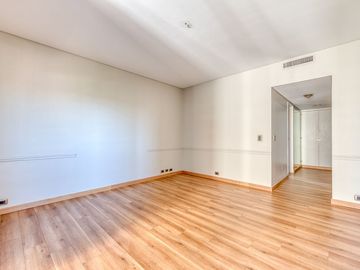 VENTA DEPTO 5 AMB CON COCH 2/DEP. AV. LIBERTADOR