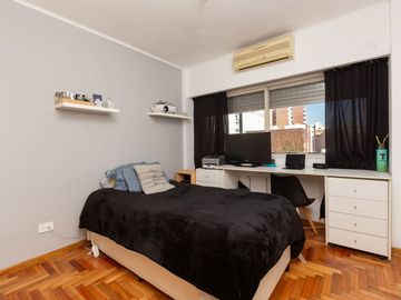 VENTA DPTO EN RAMOS MEJIA C/COCHERA - PERMUTA
