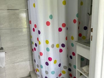 VENTA CASA 4 AMB PILETA 11000  MTS  CH DE ABBOTT