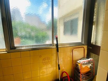 VENTA DEPTO 4 AMBIENTES CON BALCON EN FLORES