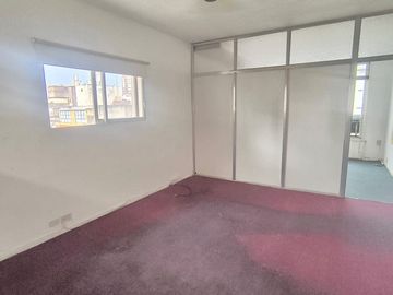 Venta de departamento de dos ambiente en retiro