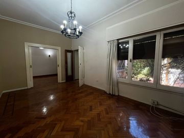 VENTA  CASA 6 AMBIENTES CIUDAD JARDÍN