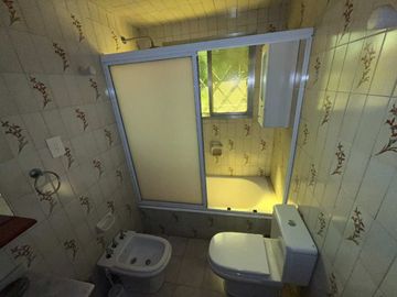 VENTA  CASA 6 AMBIENTES CIUDAD JARDÍN