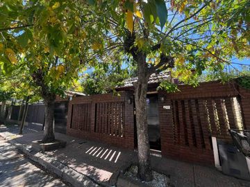 VENTA  CASA 6 AMBIENTES CIUDAD JARDÍN
