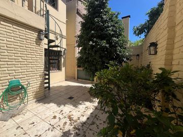 VENTA  CASA 6 AMBIENTES CIUDAD JARDÍN