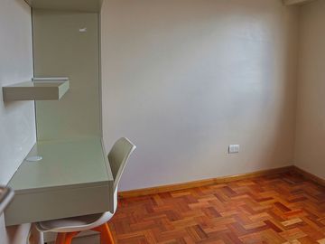 Venta departamento 4 amb. con cochera en Belgrano.