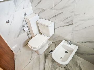 Venta departamento 4 amb. con cochera en Belgrano.