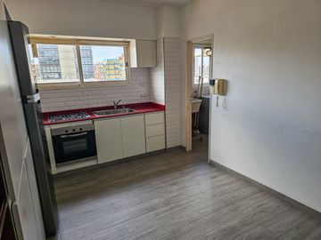Venta departamento 4 amb. con cochera en Belgrano.