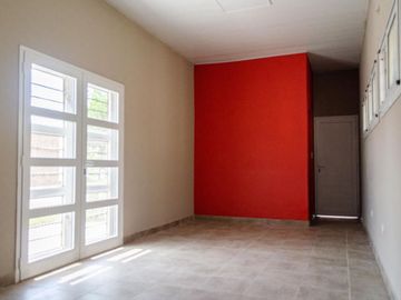 VENTA CASA A ESTRENAR EN CORRIENTES CAPITAL.