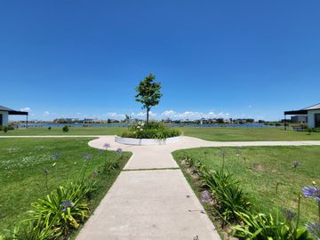 LOTE A LA LAGUNA VENTA SANTA CLARA AL SUR CANNING
