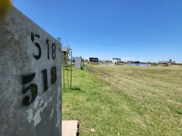 LOTE A LA LAGUNA VENTA SANTA CLARA AL SUR CANNING