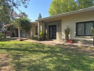Venta Casa con Terreno Amplio La Florida