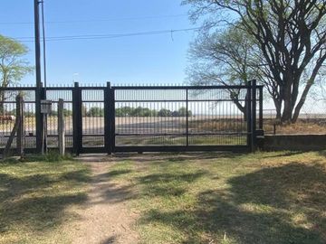 Venta Casa con Terreno Amplio La Florida