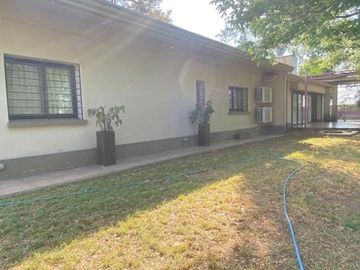 Venta Casa con Terreno Amplio La Florida