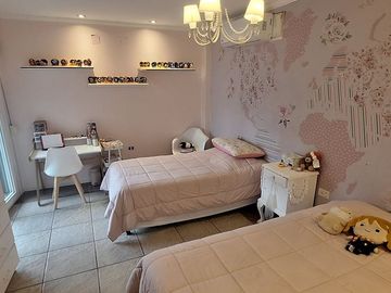 VENTA CASA PREMIUM 4 DORM BARRIO SUR C/RENTA