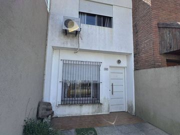VENTA PH DUPLEX 3 AMB HAEDO COCHERA