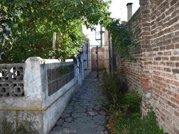 VENTA CASA 6 AMB EN RAMOS MEJIA APTA CREDITO
