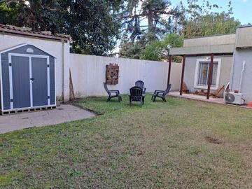 VENTA CASA  4 AMBIENTES GRAL RODRIGUEZ APTO CREDIT