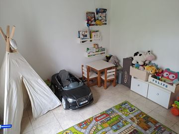 VENTA CASA  4 AMBIENTES GRAL RODRIGUEZ APTO CREDIT