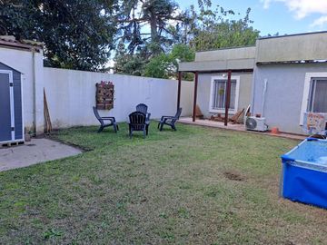 VENTA CASA  4 AMBIENTES GRAL RODRIGUEZ APTO CREDIT