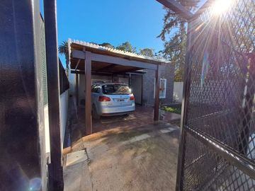 VENTA CASA  4 AMBIENTES GRAL RODRIGUEZ APTO CREDIT