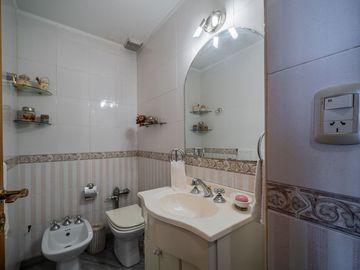 DEPTO 5 AMBIENTES EN VENTA EN PALERMO CON COCHERA