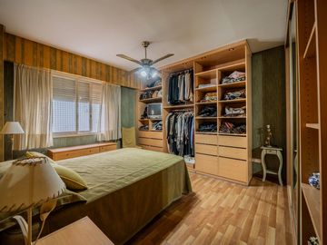 DEPTO 5 AMBIENTES EN VENTA EN PALERMO CON COCHERA