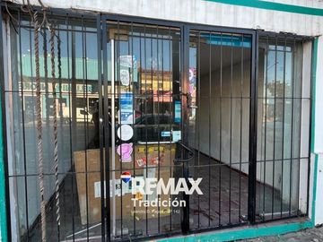 VENTA LOCAL COMERCIAL - AV. 25 DE MAYO