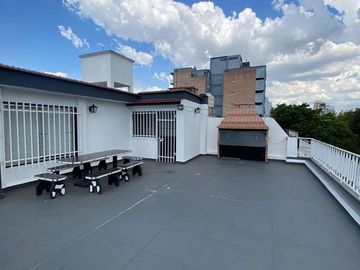 Venta casa de 6 ambientes en Devoto