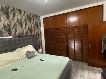 Venta casa de 6 ambientes en Devoto
