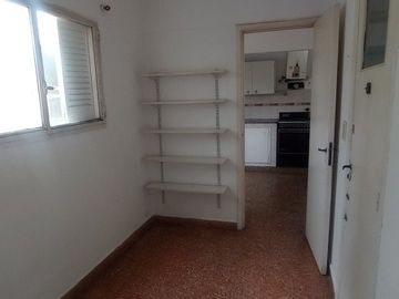 Departamento 1 dormitorio venta La Plata al frente