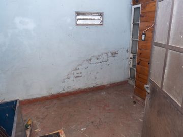 CASA 9 AMB. VENTA EN PQE PATRICIOS CON TERRAZA