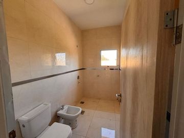 VENTA CASA A ESTRENAR PALMARES 3