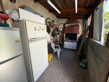 VENTA CASA 3 AMBIENTES VALENTIN A. APTO CREDITO