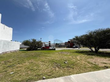 Venta de Terreno plano en San Isidro, Juriquilla