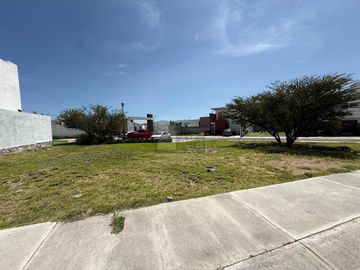 Venta de Terreno plano en San Isidro, Juriquilla