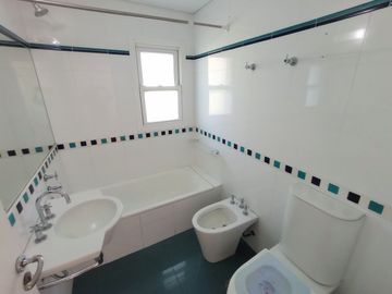 Venta casa 7 ambiente nordelta Tigre laguna pileta