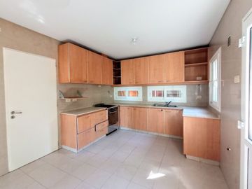 Venta casa 7 ambiente nordelta Tigre laguna pileta