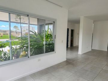 VENTA CASA BARRIO ACACIAS PUERTOS DEL LAGO ESCOBAR