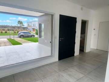 VENTA CASA BARRIO ACACIAS PUERTOS DEL LAGO ESCOBAR