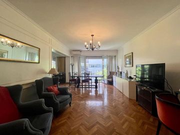DEPARTAMENTO 4 AMB EN VENTA EN BELGRANO C/COCHERA