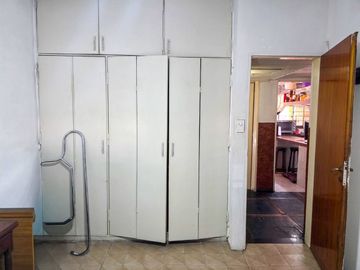 VENTA CASA 3 AMBIENTES CON JARDIN QUINCHO COCHERA