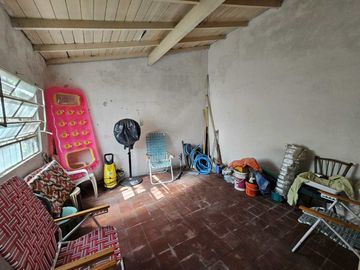 ALQUILER CASA 5 AMB CON PILETA QUINCHO Y DEPTO 2