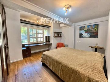 VENTA CASA 6 dormitorios PACHECO pileta y parque