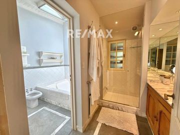VENTA CASA 6 dormitorios PACHECO pileta y parque