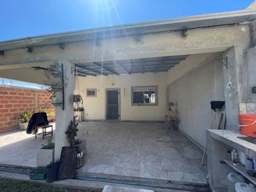 VENTA CASA 3 AMB 2 BAÑOS COCHERA ASTOLFI PILAR