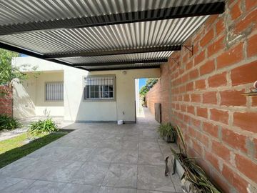 VENTA CASA 3 AMB 2 BAÑOS COCHERA ASTOLFI PILAR
