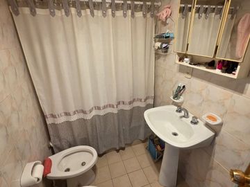 Venta departamento en Godoy Cruz, 4 ambientes